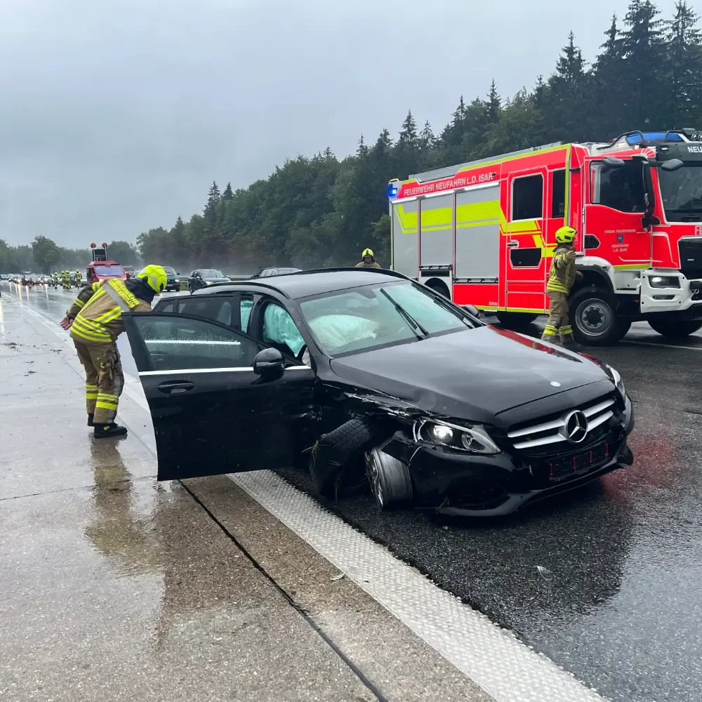 Verkehrsunfall auf der A95